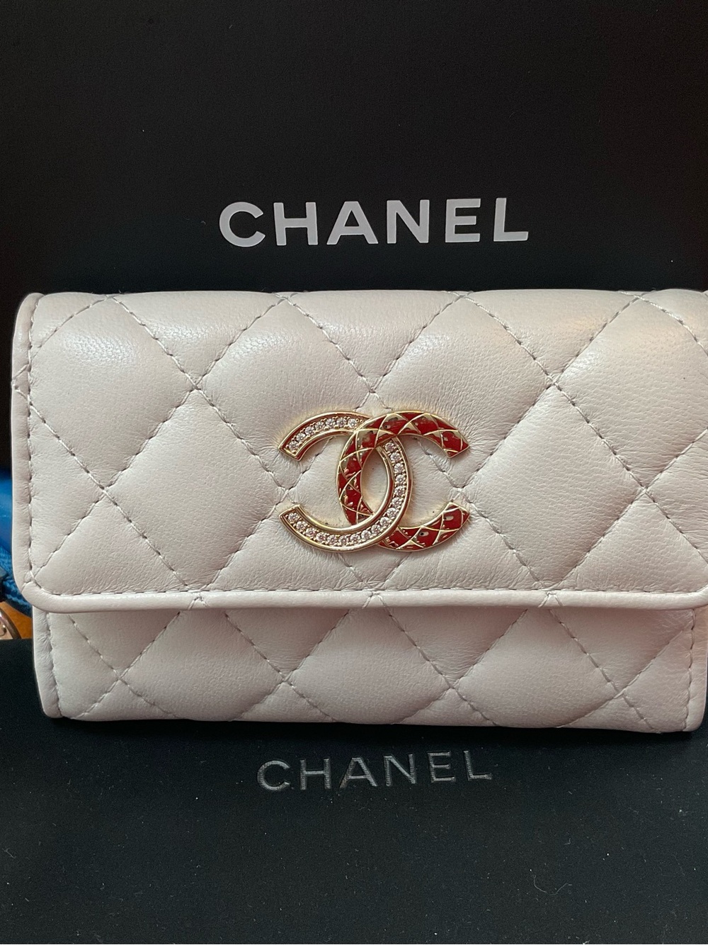 CHANEL Wallet Cream Lambskin AUTHENTIC With Tags
